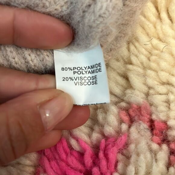 Miss Koo Paris pink sweater with Fur Patches - Picture 6 of 6